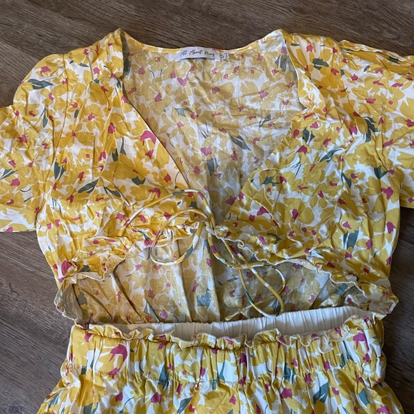 Mini Dress - Picture 3 of 4